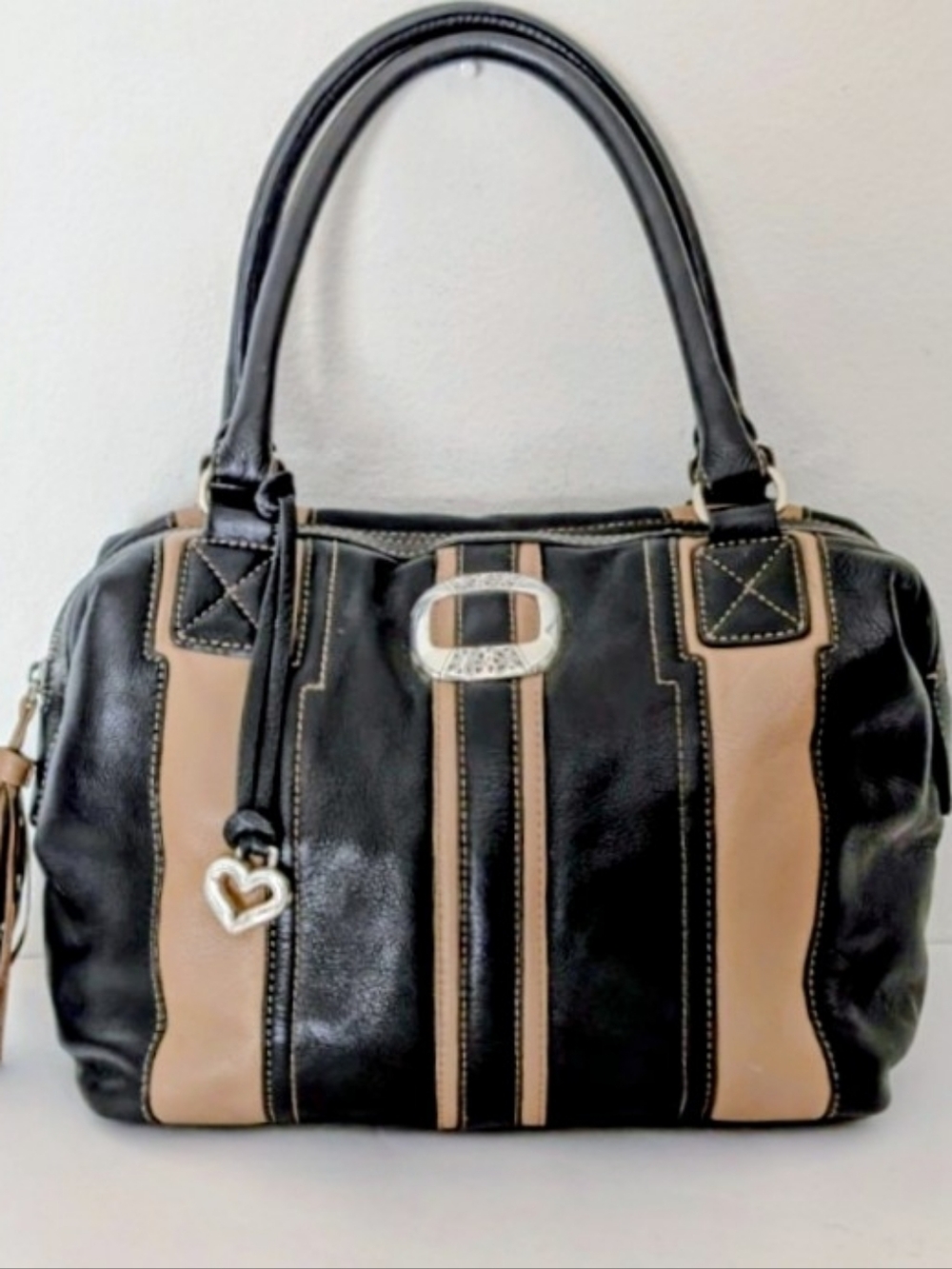 Brighton Maude Bowler Leather Bag. Two Tone Black Beige With Tassel U181677
